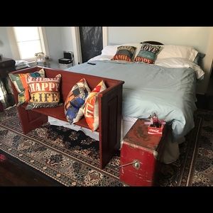 Meet your Posher, Carrie